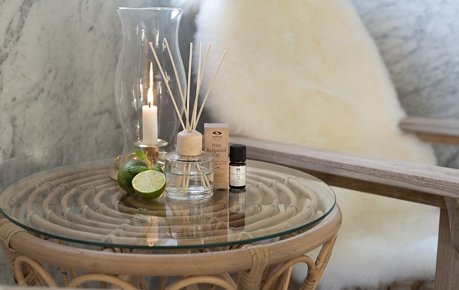 Room fragrance with bergamot.