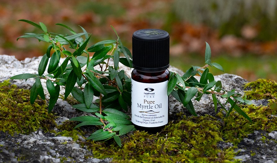 Essential myrtle oil.